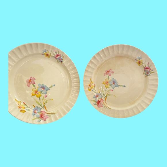 2 Vintage Edwin M Knowles Floral Spring Bouquet 1940s Dinner Plates 10” - Picture 3 of 10